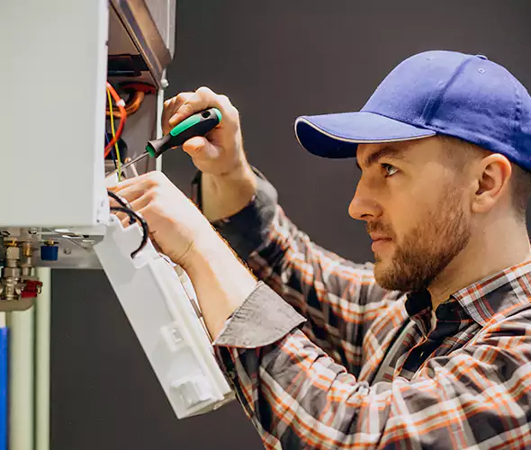 Expert Plumber for Tankless Water Heater Maintenance in Queens, NY: Schedule Professional Maintenance Services with Us