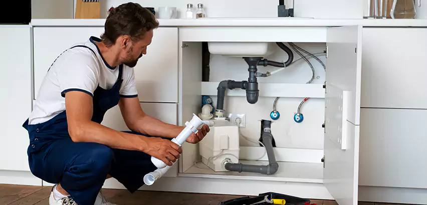 Plumbers for Frozen Pipes in Queens