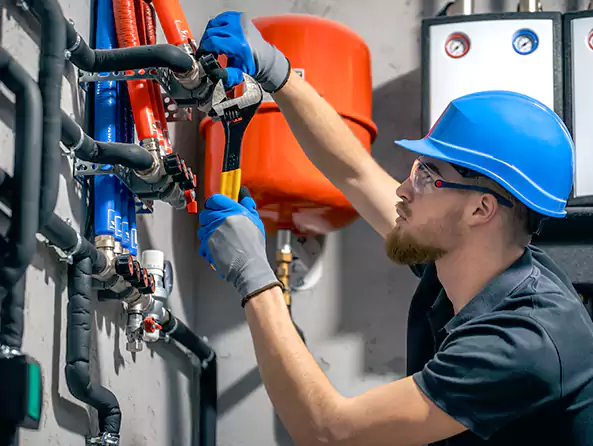 Why Choose Queens Plumbing Pros for Gas Water Heater Installation in Queens, NY
